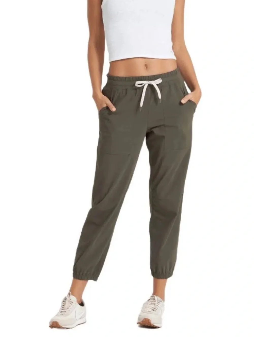 Vuori Women’s Miles Jogger in Oregano